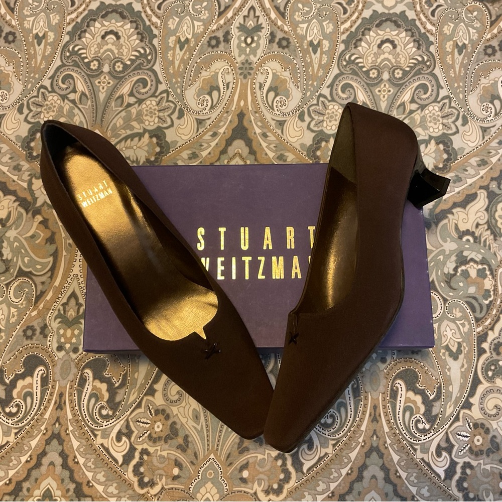 NWT Stuart Weitzman Leprechaun Brown Crepe Heels Women’s Sz 10 Medium